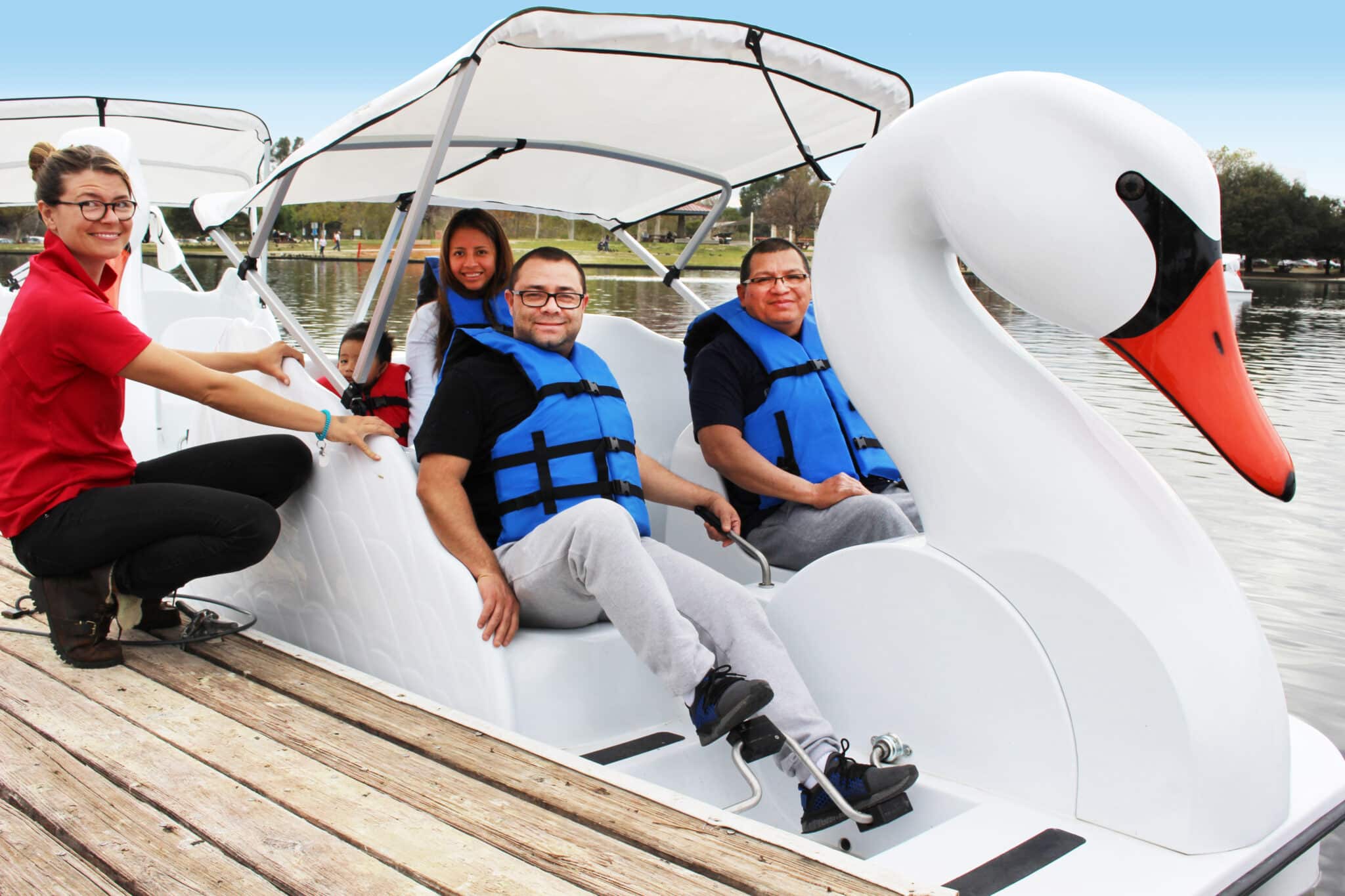 Kayak Rentals & Swan Pedal Boat Rentals in Indianapolis, Indiana