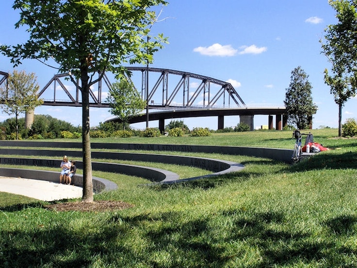 Louisville Waterfront Park, Louisville - KY